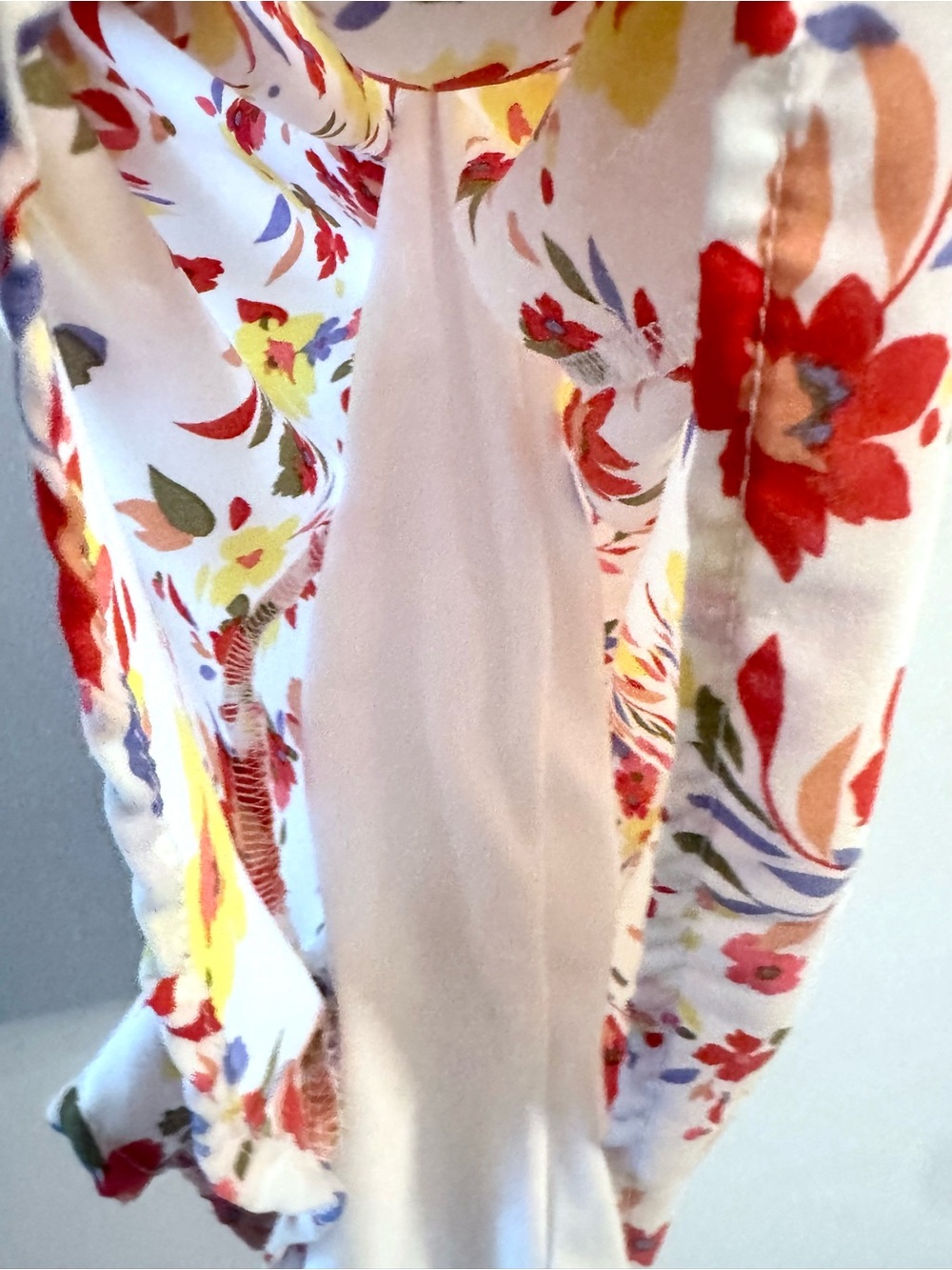 Le Lis Women's White Bright Floral Sleeveless Smocked Waist Romper Size S - Picture 8 of 11